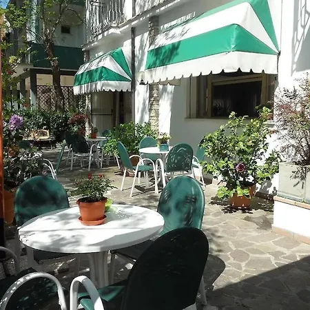 Capinera Hotel