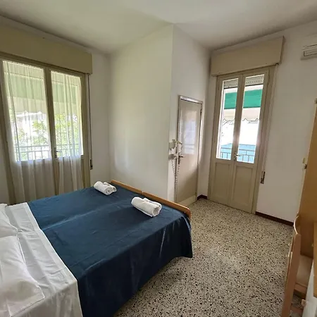 Ξενοδοχείο Capinera 3*