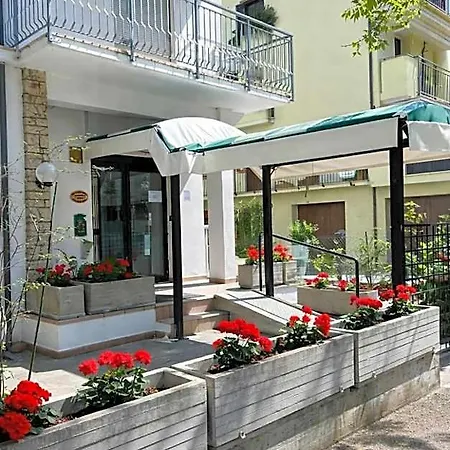 Hotel Capinera